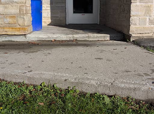 redressement de béton entrée